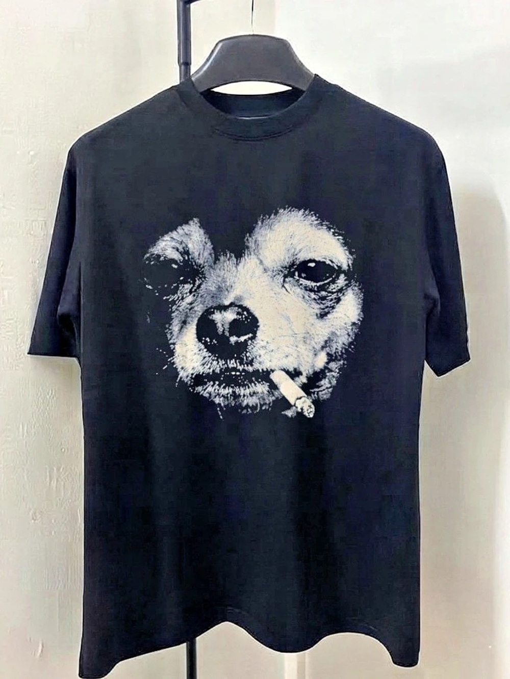Graphic Dog Short Sleeve Tee in Black